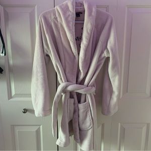 fuzzy victorias secret robe